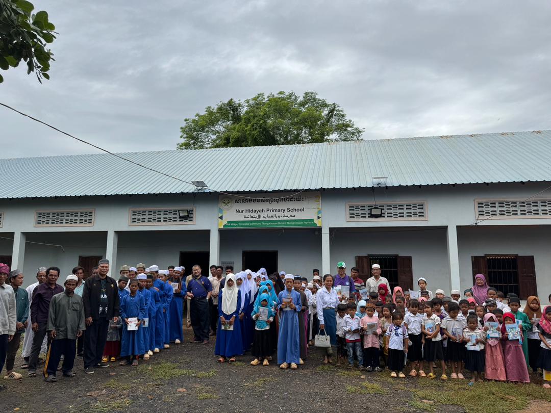 Completing school project in Kok village